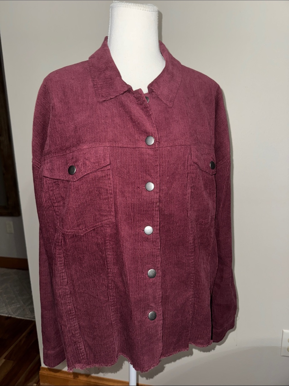 New Women's Corduroy Button-Front Jacket in Wine - Large